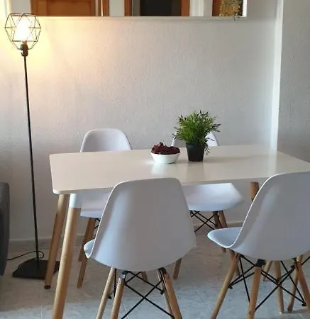 097 Apartamento En El Centro Con Wifi Y Balcon 또레비에하