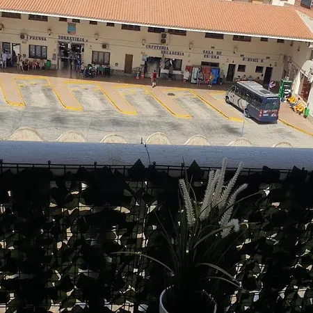 097 Apartamento En El Centro Con Wifi Y Balcon 아파트 또레비에하